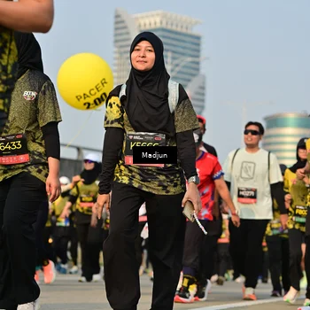 Runner Photo 6210604