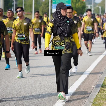 Runner Photo 6210609