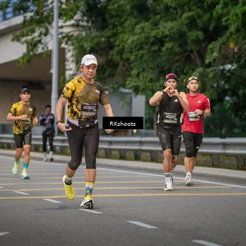 Runner Photo 6210619