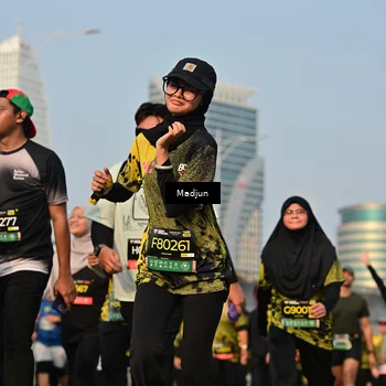 Runner Photo 6210639