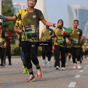 Runner Photo 6210649