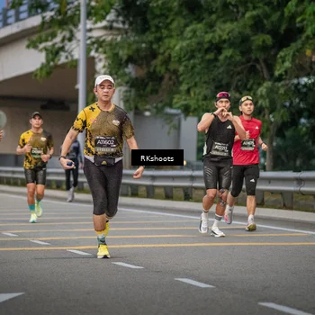 Runner Photo 6210699
