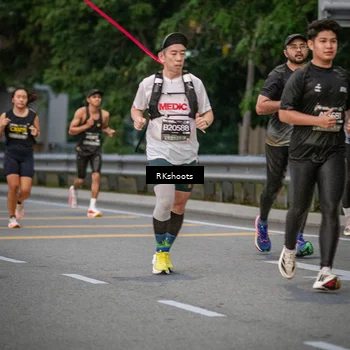 Runner Photo 6210733
