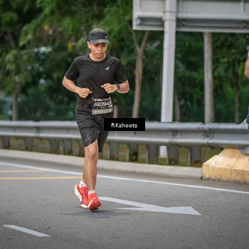 Runner Photo 6210739