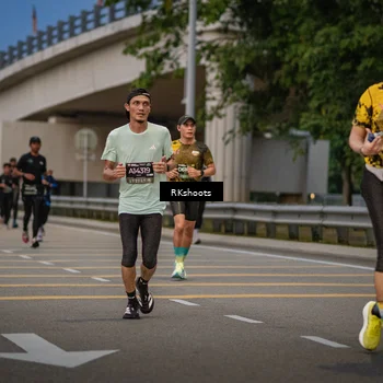 Runner Photo 6210754