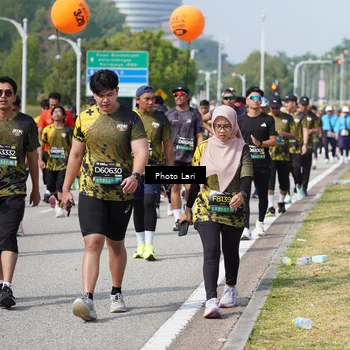 Runner Photo 6210757