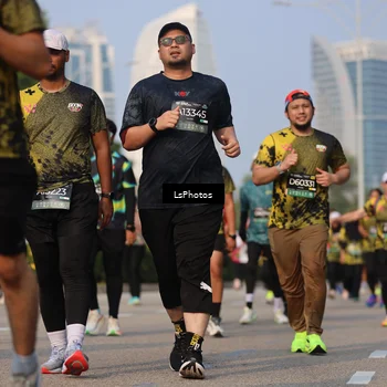 Runner Photo 6210798