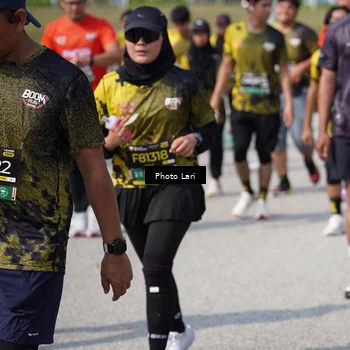 Runner Photo 6210800
