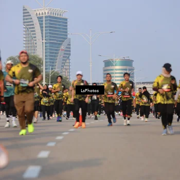 Runner Photo 6210906