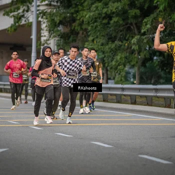 Runner Photo 6210934