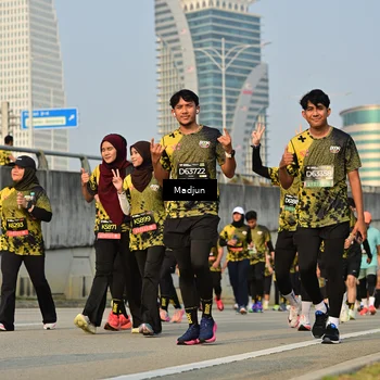 Runner Photo 6210952