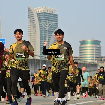Runner Photo 6210963