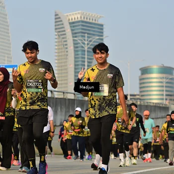 Runner Photo 6210975
