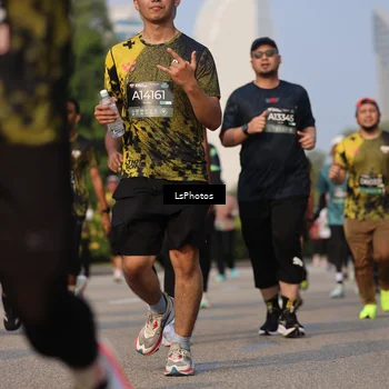 Runner Photo 6210985
