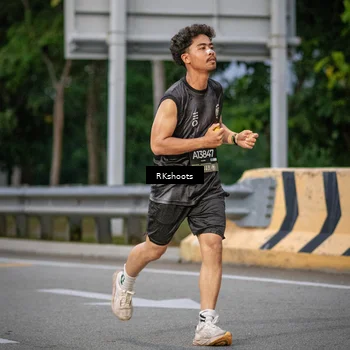 Runner Photo 6211294