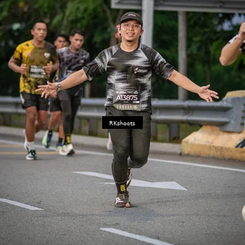 Runner Photo 6211298