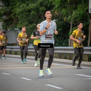 Runner Photo 6211322