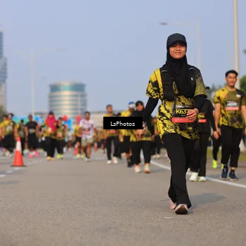 Runner Photo 6211430