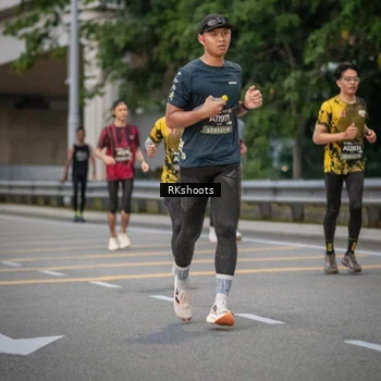 Runner Photo 6211464