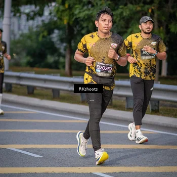 Runner Photo 6211530