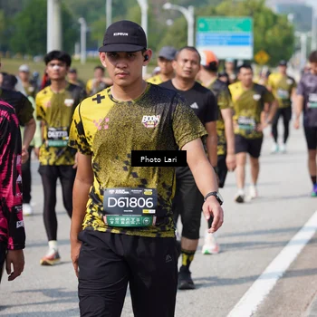 Runner Photo 6211558
