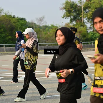 Runner Photo 6211588