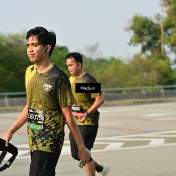 Runner Photo 6211636