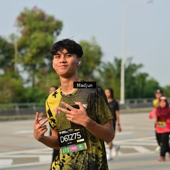 Runner Photo 6211690
