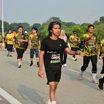 Runner Photo 6211699
