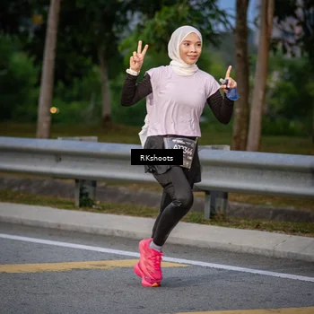 Runner Photo 6211706