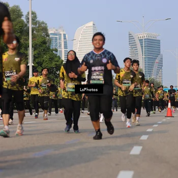 Runner Photo 6211737