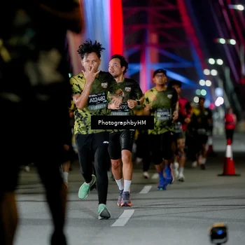 Runner Photo 6211757