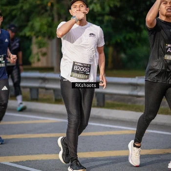 Runner Photo 6211796