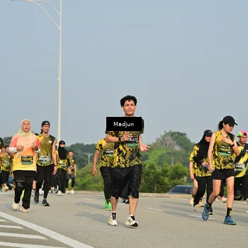 Runner Photo 6211815