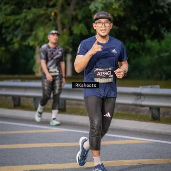 Runner Photo 6211816