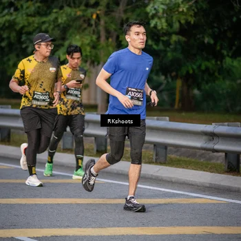 Runner Photo 6211852