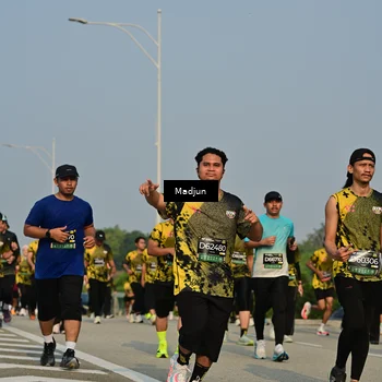 Runner Photo 6211856