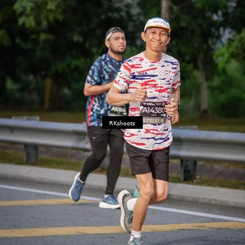 Runner Photo 6211859