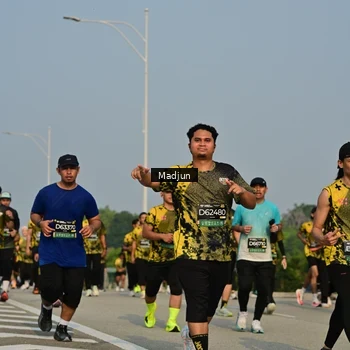 Runner Photo 6211888