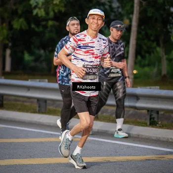 Runner Photo 6211911