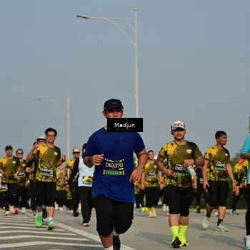 Runner Photo 6211915