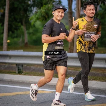 Runner Photo 6211996