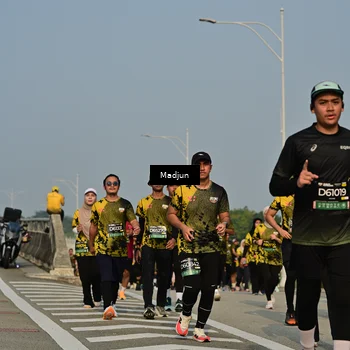Runner Photo 6211999