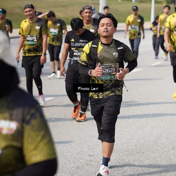 Runner Photo 6212010