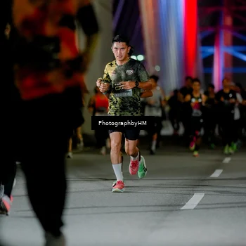 Runner Photo 6212026