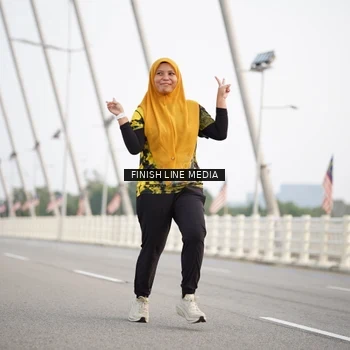 Runner Photo 6212076