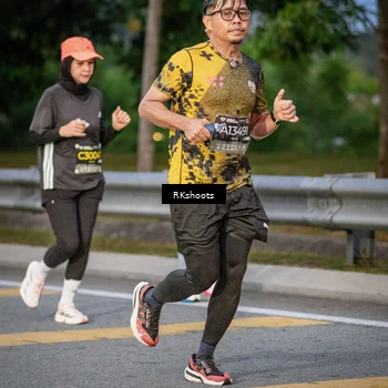 Runner Photo 6212128
