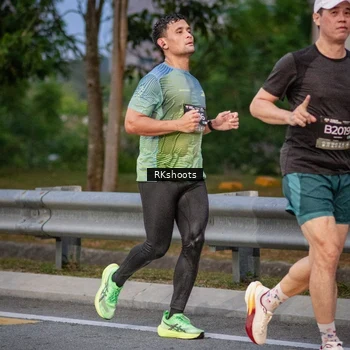 Runner Photo 6212196