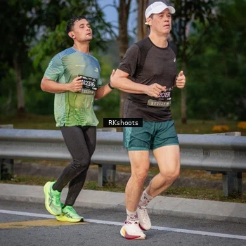Runner Photo 6212209