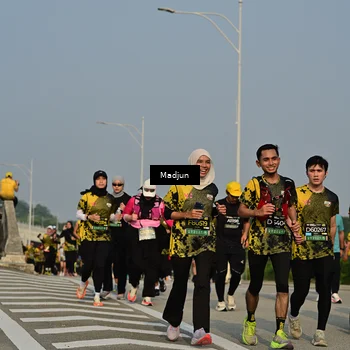 Runner Photo 6212242